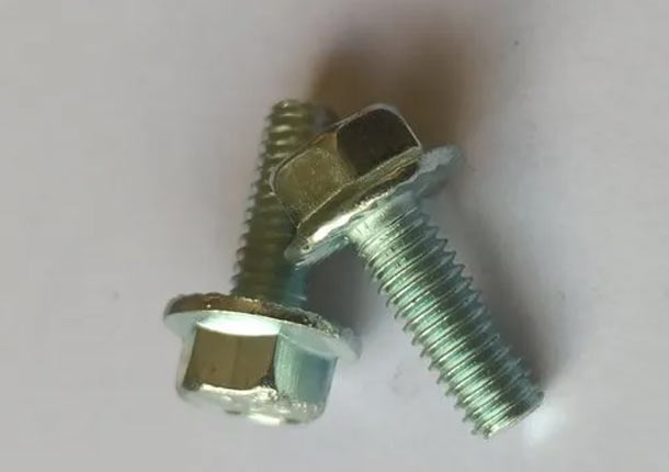 Flange Bolt Manufacturers in Pune | Tushar Fasteners